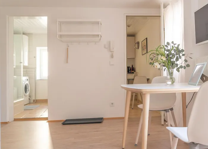 Mia * インスブルック